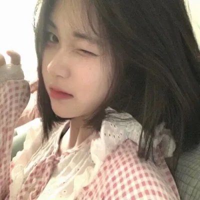 红梅遮雪佑子长安